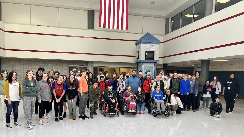 LCHS teacher, Matt Williams, was name the Best Buddies of Indiana Advisor of the Month for March 2022. He was nominated by multiple students from the LCHS chapter of Best Buddies.