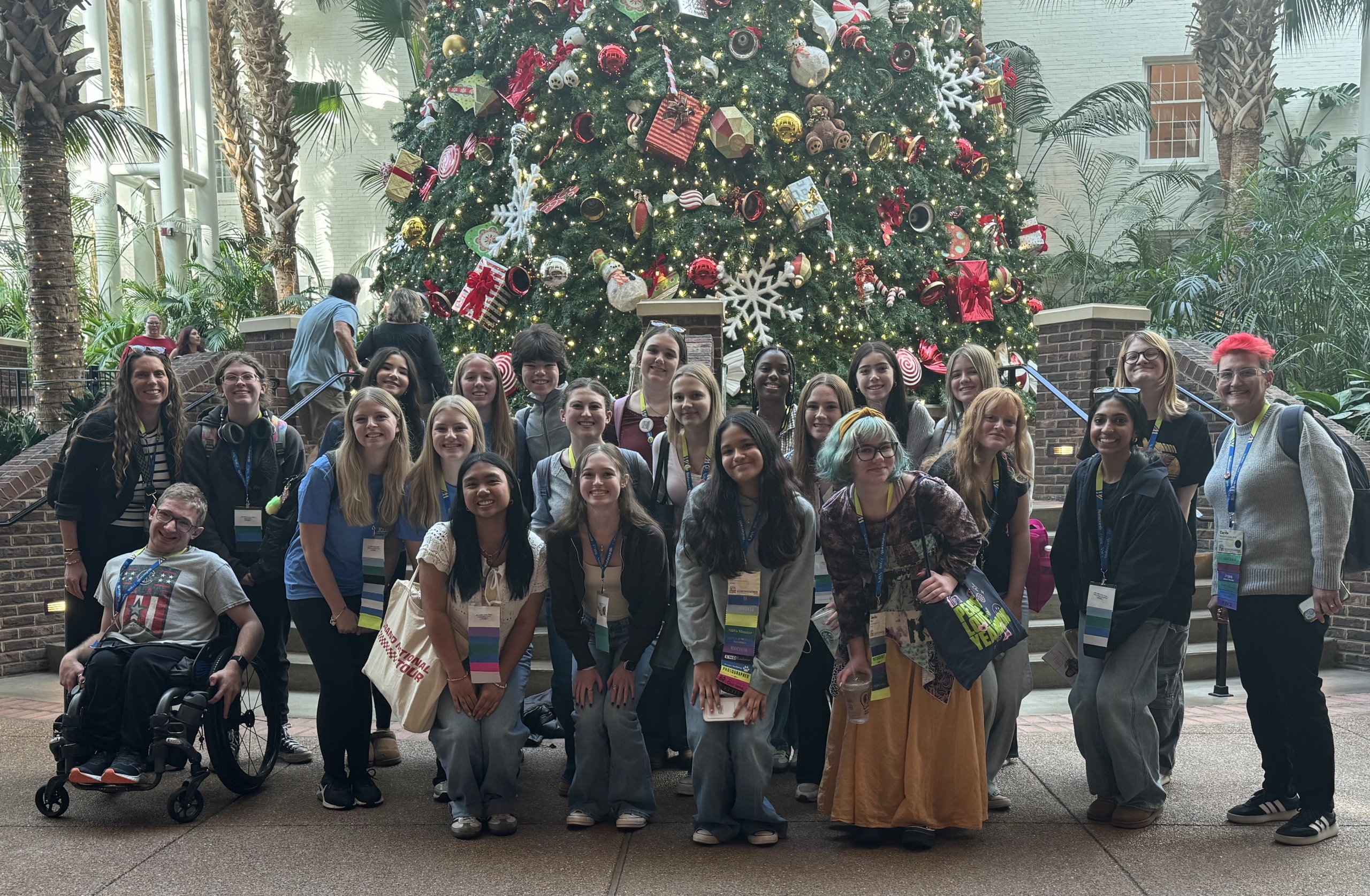 Congratulations to all of the LC journalism students who attended the National Scholastic Journalism Convention in Nashville this weekend!